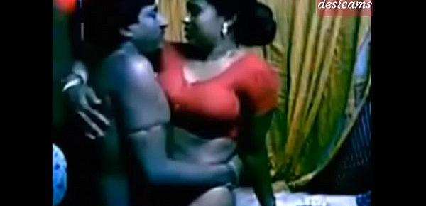  Indian Amateur Horny Maid Gets Fucked By House Owner Bedroom